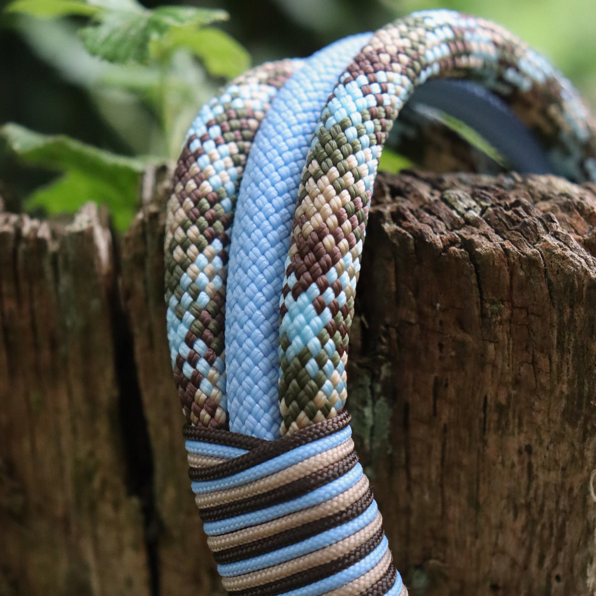 Tundra Twirl Triple Layer Rope Collar